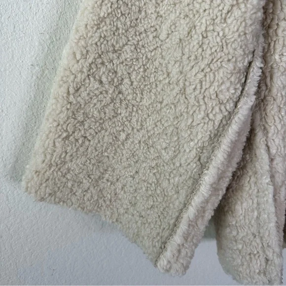 The Great The Cropped Plush Car Coat in Malt SZ 2, M - Picture 9 of 10